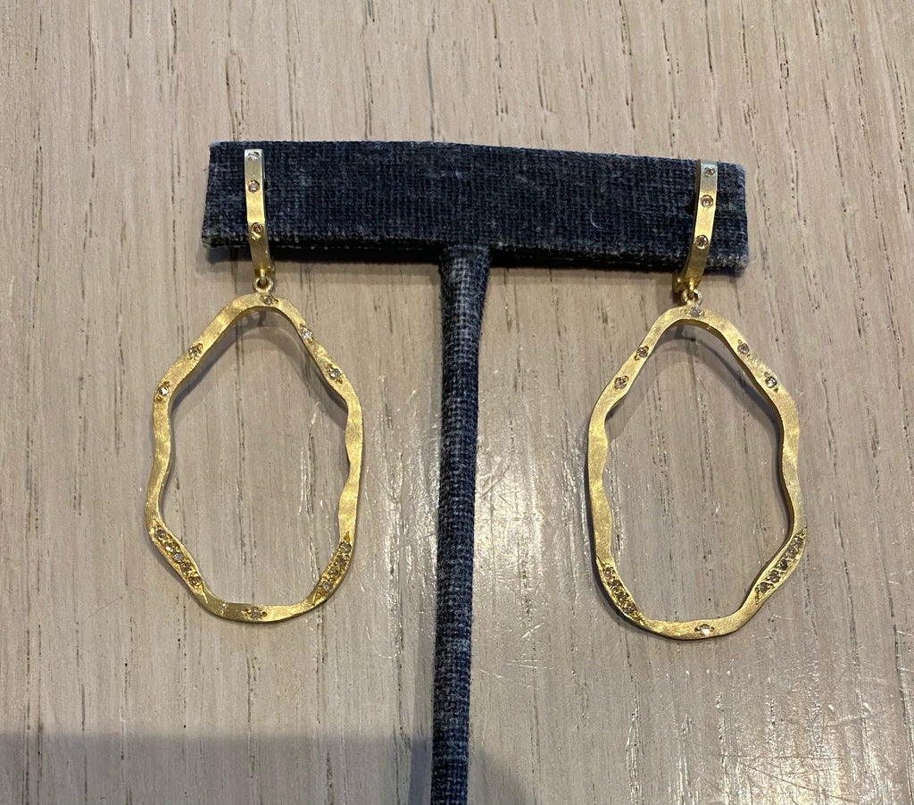 18K Gold Earrings with Diamonds